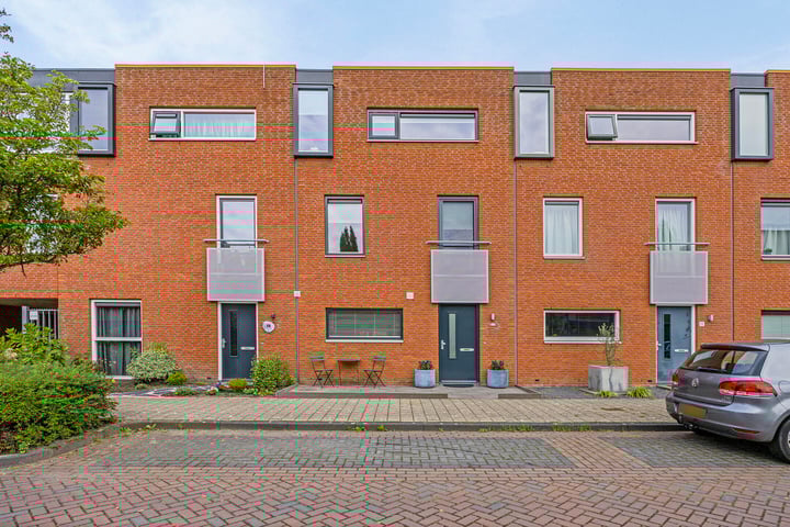 Villa Fonteinkruid 13 in Waalwijk foto