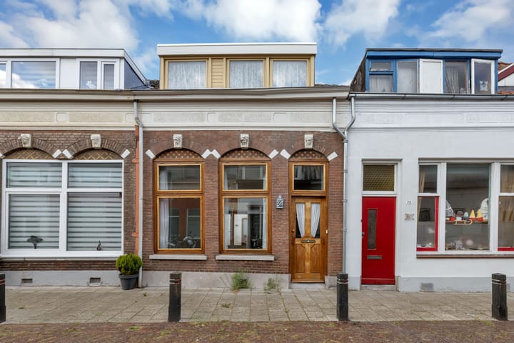 Villastraat 74 in Schiedam foto
