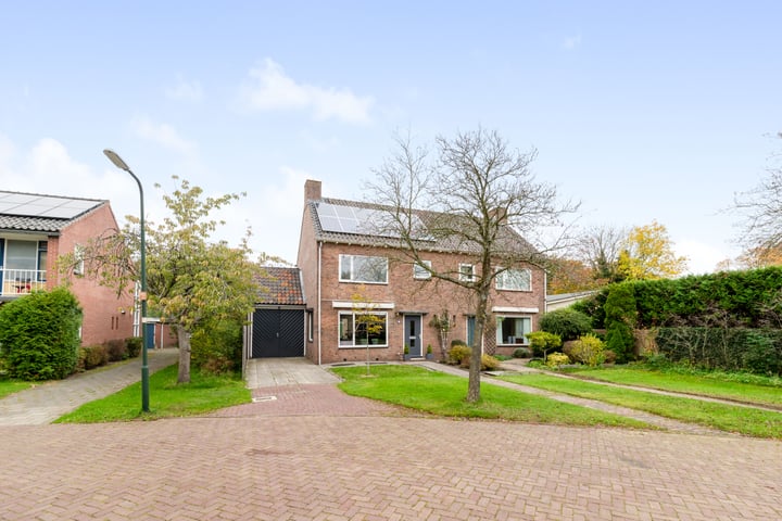 Vinkenbaan 11 in Heiloo foto