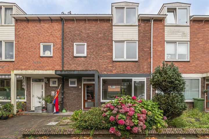 Vinkenkrogtlaan 6 in Velsen-Noord foto