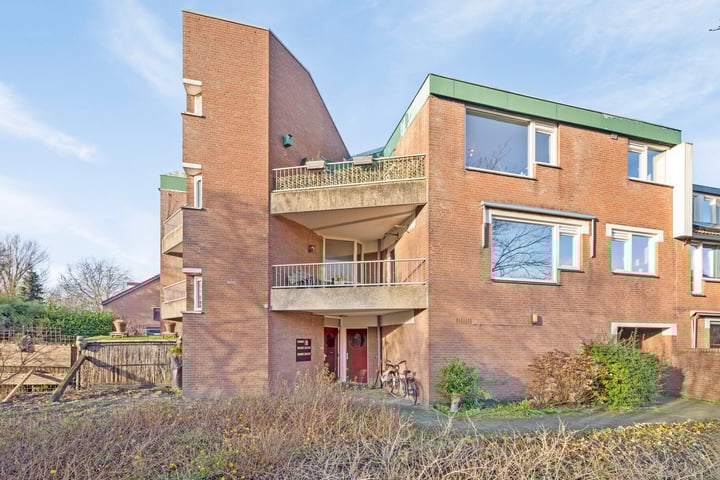 Violethof 13 in Voorburg foto