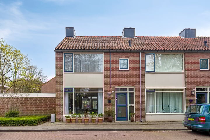 Violethof 20 in Tilburg