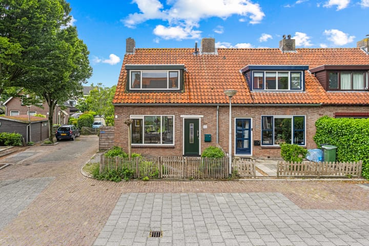 Visserijstraat 11 in Krimpen aan de Lek foto