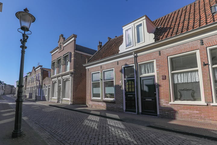 Vissersdijk 14 in Enkhuizen foto