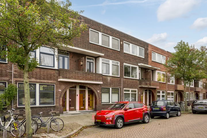 Vlaardingerdijk 177A in Schiedam foto
