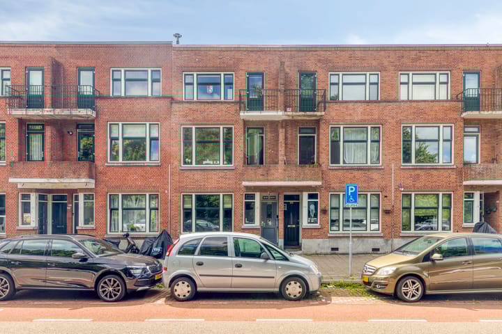 Vlaardingerdijk 29B in Schiedam