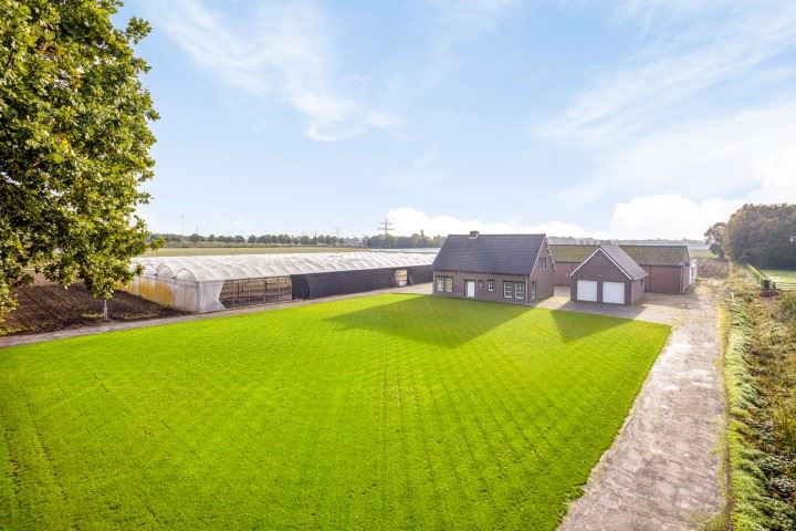 Vlasvenweg 6 in Weert foto