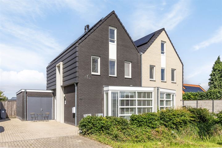 Vleumingen 59 in Gendt foto