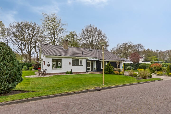 Vlielandlaan 8 in Heerenveen foto