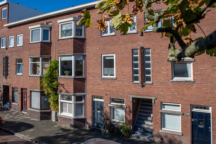 Vlierboomstraat 243 in 's-Gravenhage foto