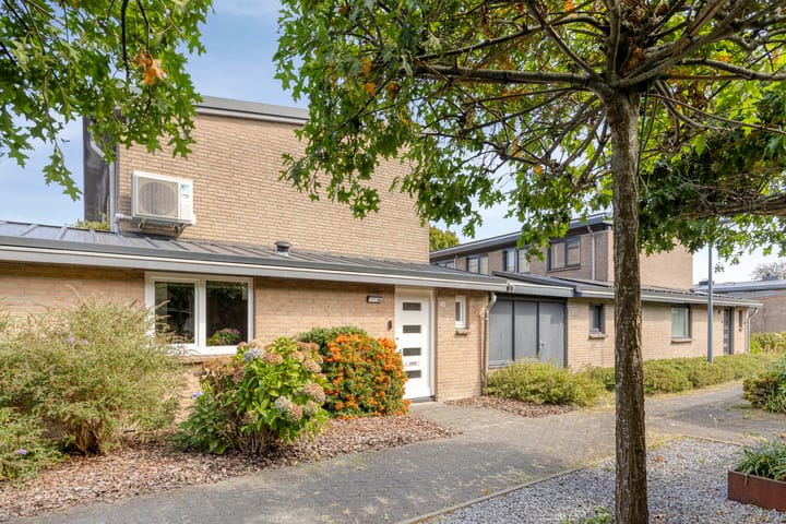 Vlierlaan 144 in Oosterhout foto