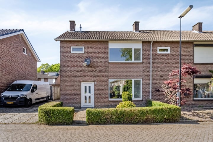 Vlierstraat 13 in Asten