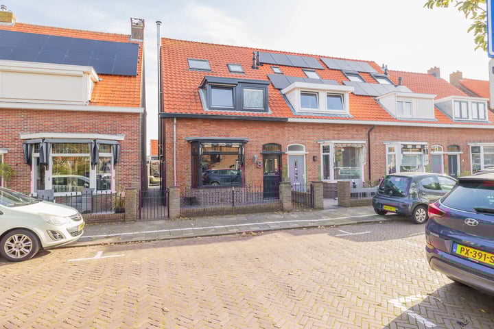 Vlierstraat 8 in Katwijk foto