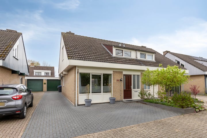 Vliet 101 in Heerenveen foto
