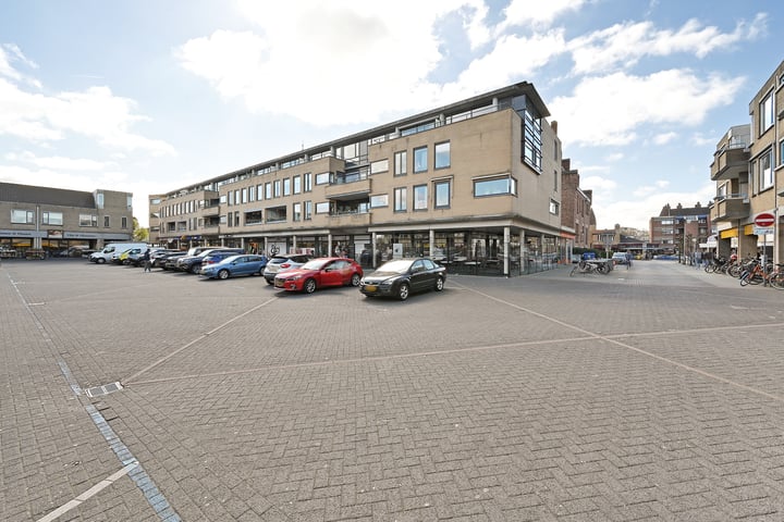Vliethof 85 in Wateringen foto