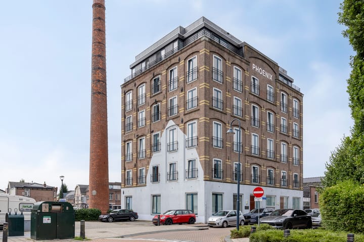 Vlijt en Phoenix 11 in Bodegraven foto