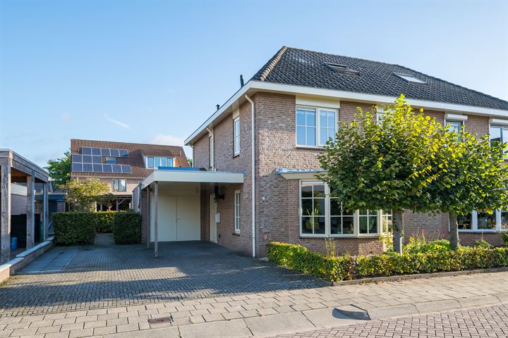 Vloed 24 in Hengelo (Gld) foto