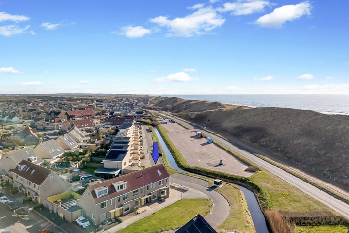 Vloedlijn 46 in Callantsoog foto