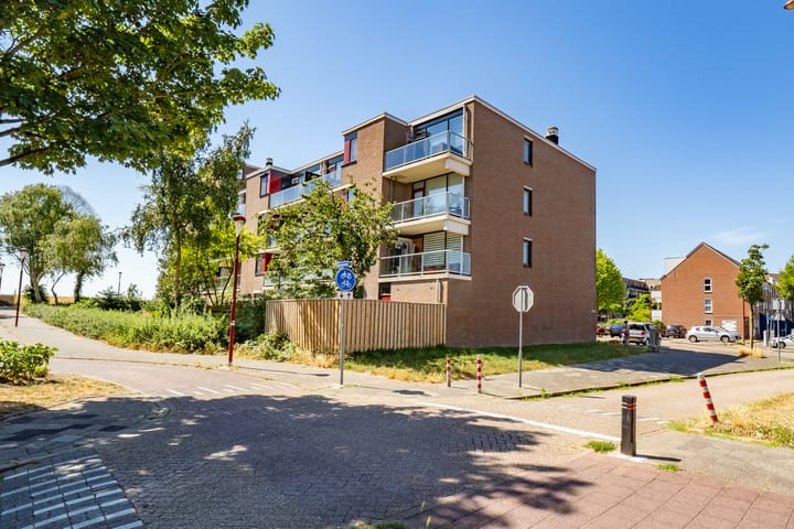 Vloedmonde 6 in Nieuwegein foto
