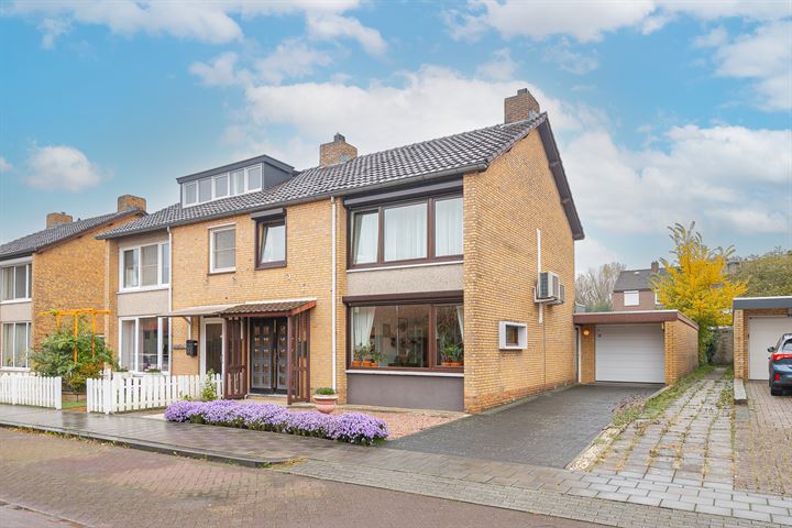 Vloedstraat 30 in Nuth foto