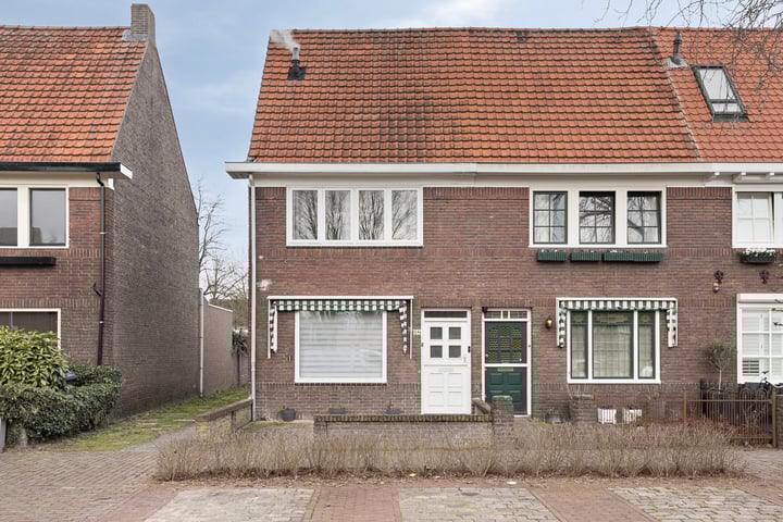 Vlokhovenseweg 18 in Eindhoven