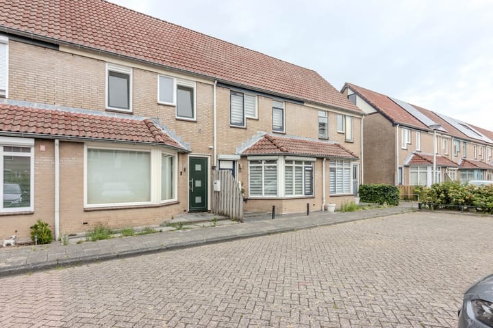 Vlotgras 11 in Spijkenisse foto