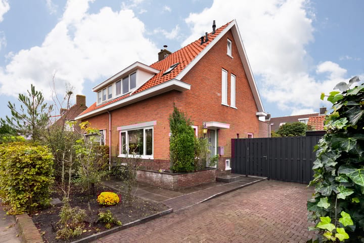 Vogelenzangseweg 167 in Vogelenzang foto