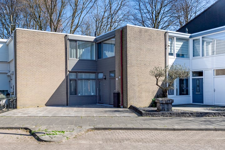 Vogezenlaan 35 in Tilburg foto