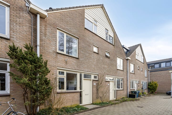 Volkerak 23 in Alkmaar foto