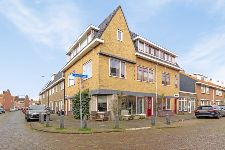 Volkerakstraat 19 in Utrecht foto
