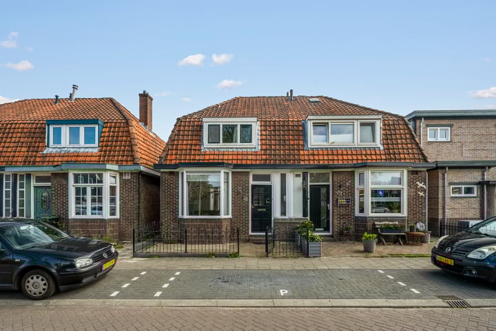 Voltastraat 11 in Wormerveer