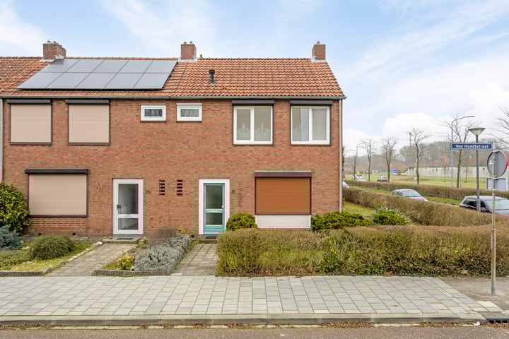 von Hundtstraat 31 in Tegelen foto