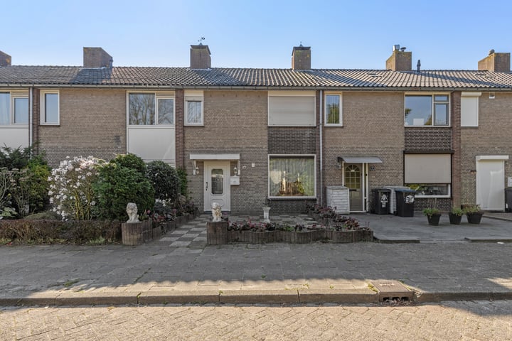 Vondellaan 17 in Roosendaal foto