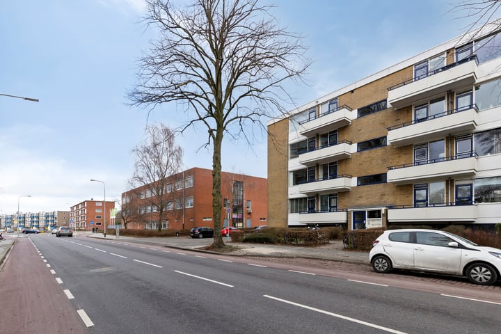 Vondellaan 194 in Groningen foto