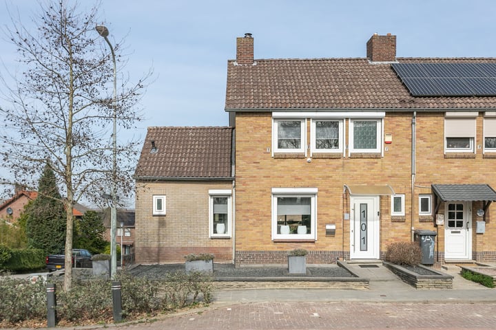 Vondelstraat 101 in Brunssum foto