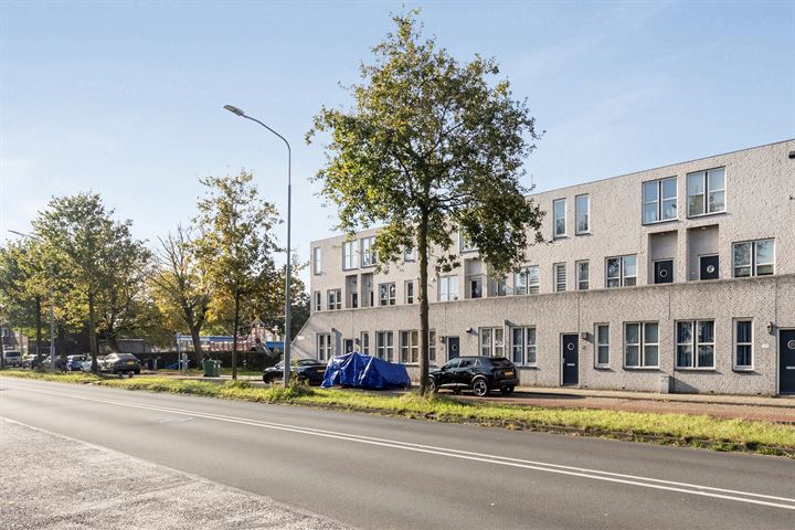 Vondelweg 130 in Haarlem foto
