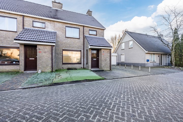 Voorhuis 42 in Drachten foto