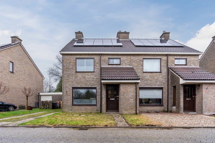 Voorhuis 76 in Drachten foto