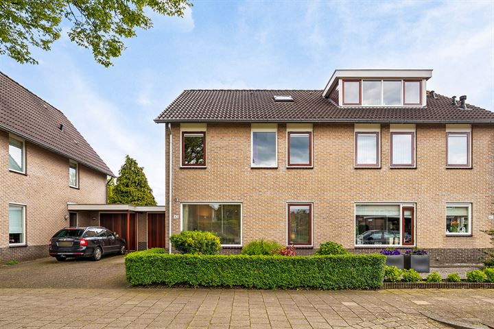 Voorlandseweg 42 in Apeldoorn foto