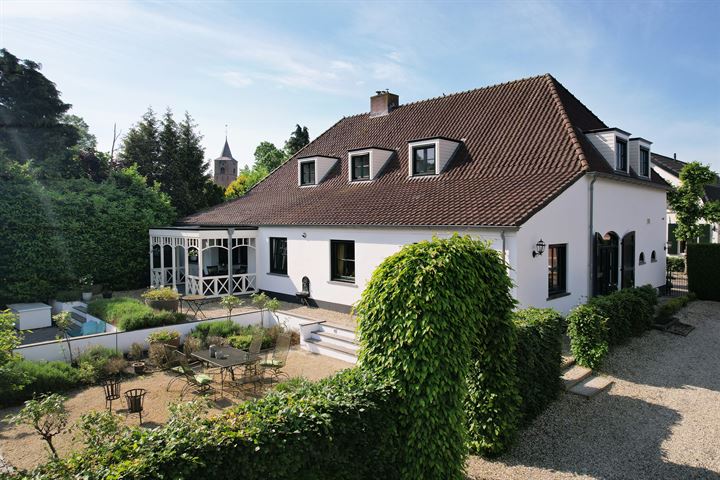 Voorstraat 12 in Echteld foto
