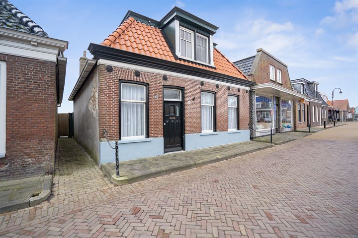 Voorstraat 24 in Stavoren foto
