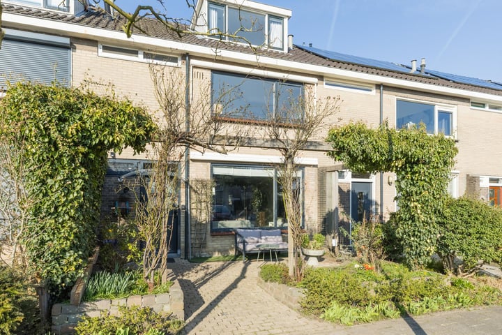 Voortwijk 4 in Breukelen foto