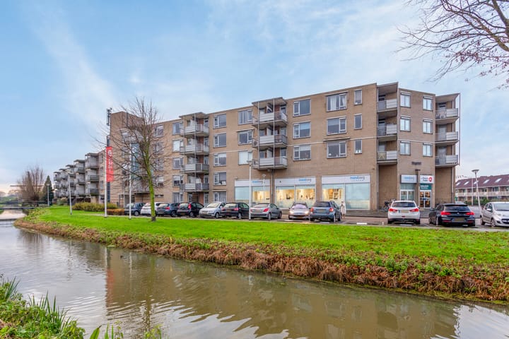Voorwaartsveld 76 in Leerdam foto