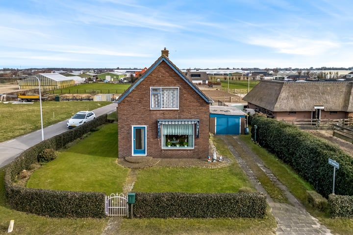 Voorweg 38 in Heemskerk foto