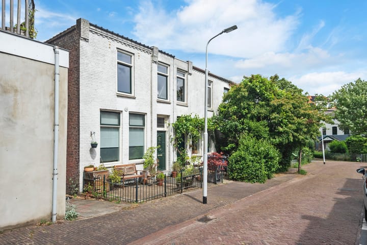 Vorstenburg 24 in Zaandam foto
