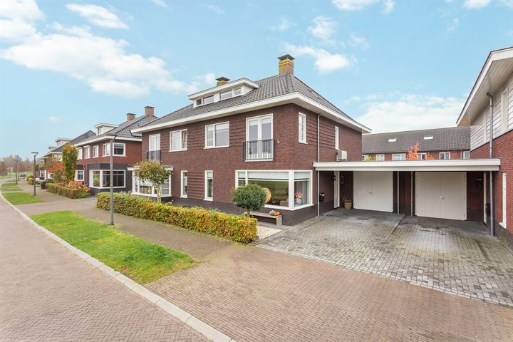 Vossenbeek 22 in Borne foto