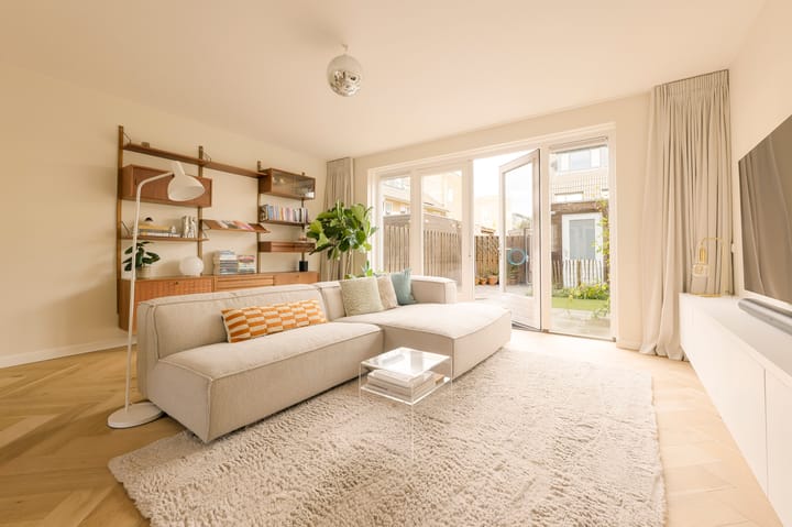 Vossenbesstraat 3 in Amsterdam foto