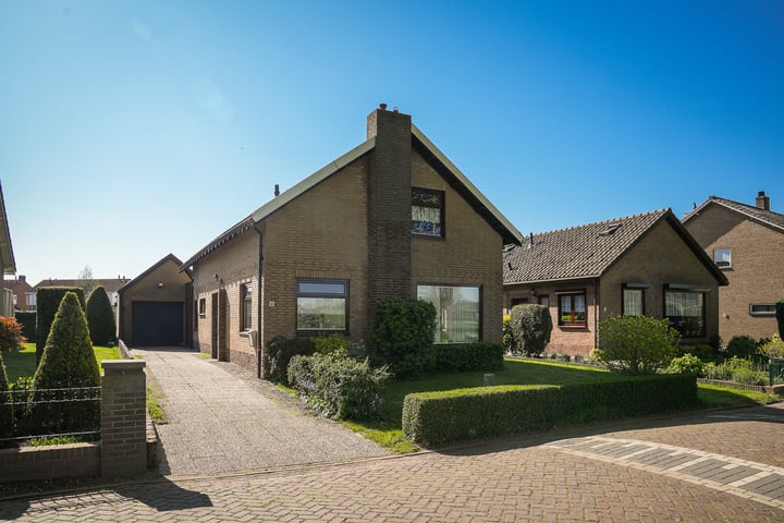 Vossenweide 4 in Heerewaarden foto