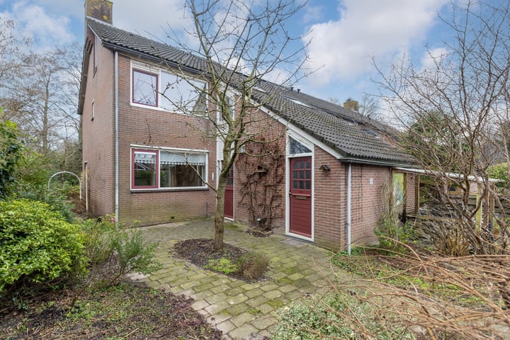 Vossestaart 45 in Huizen foto