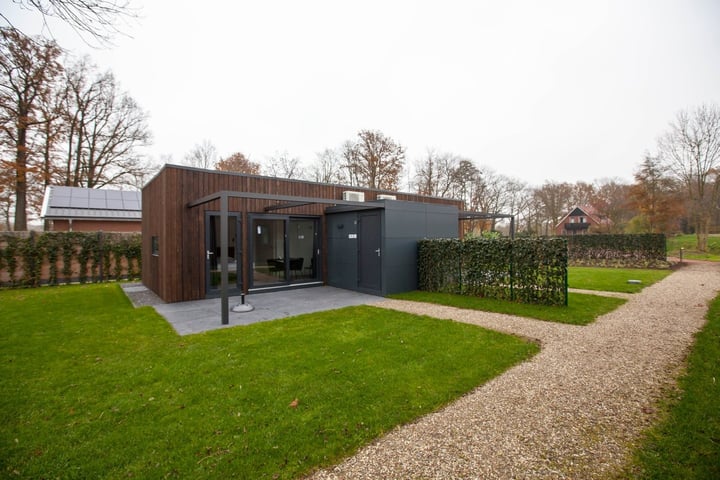 Vosseveldseweg 8-29 in Winterswijk Kotten foto